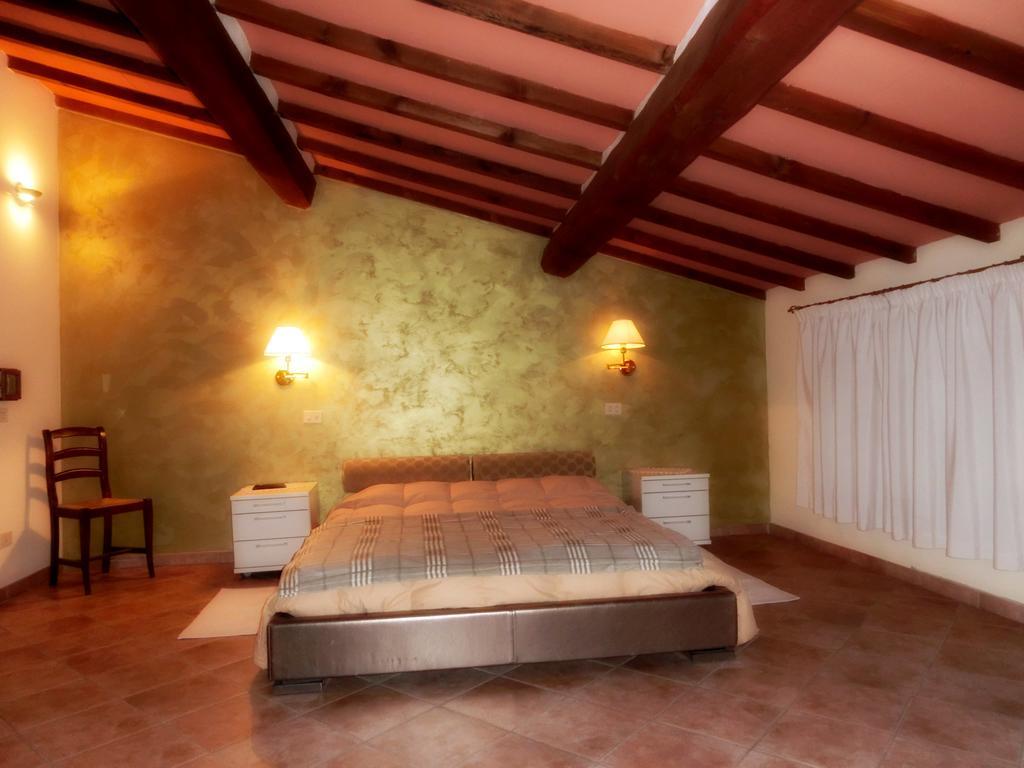 Country House La Fattoria Bellandi Contignano Kültér fotó